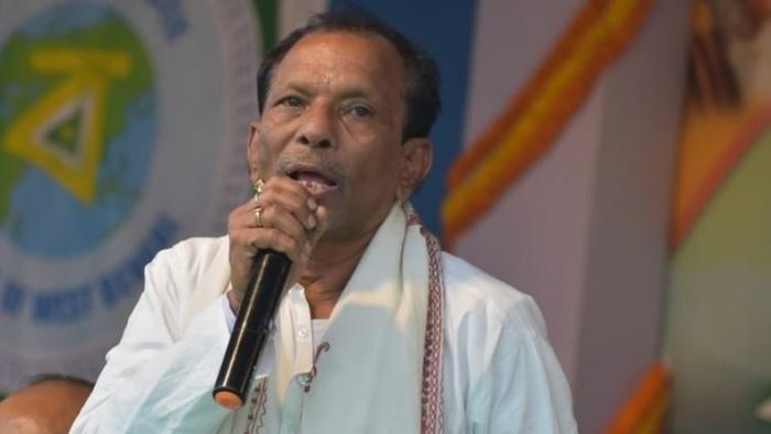 তৃণমূল নেতা, রাজ্যের মন্ত্রী অখিল গিরি