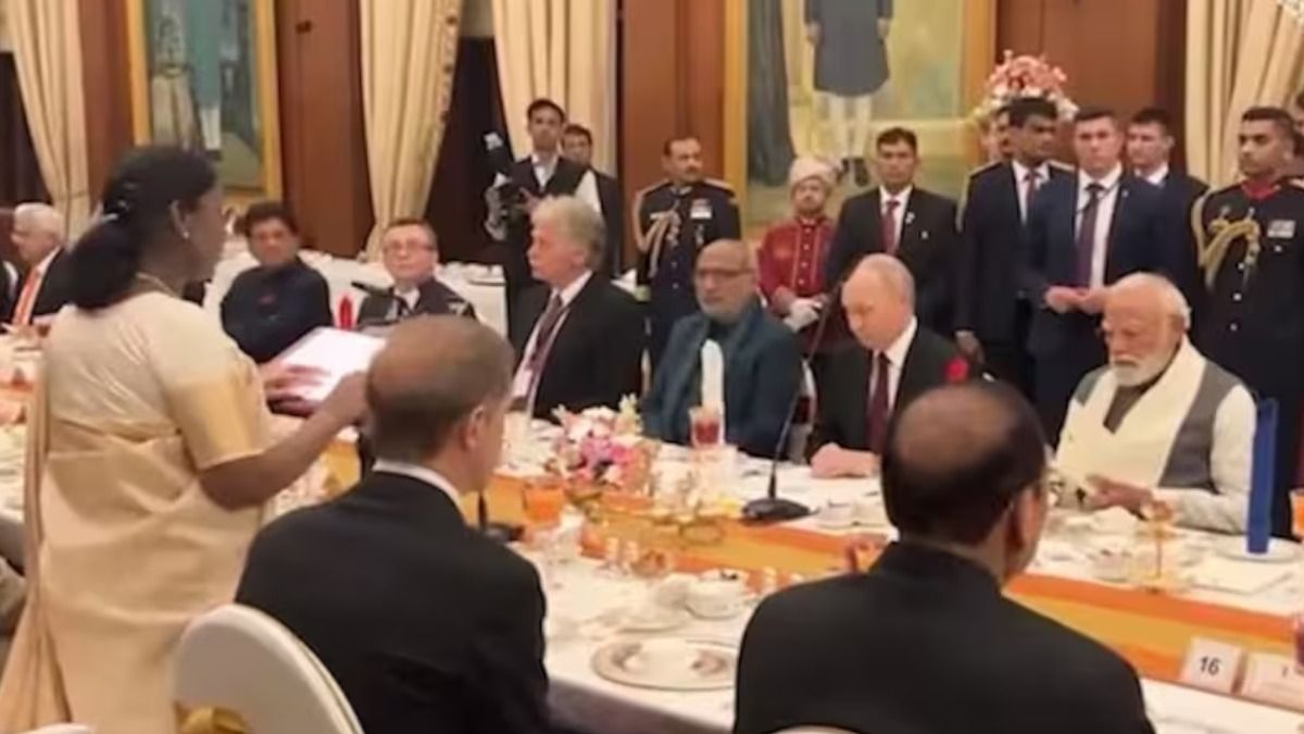 রাষ্ট্রপতি ভবনে নৈশভোজে পুতিন