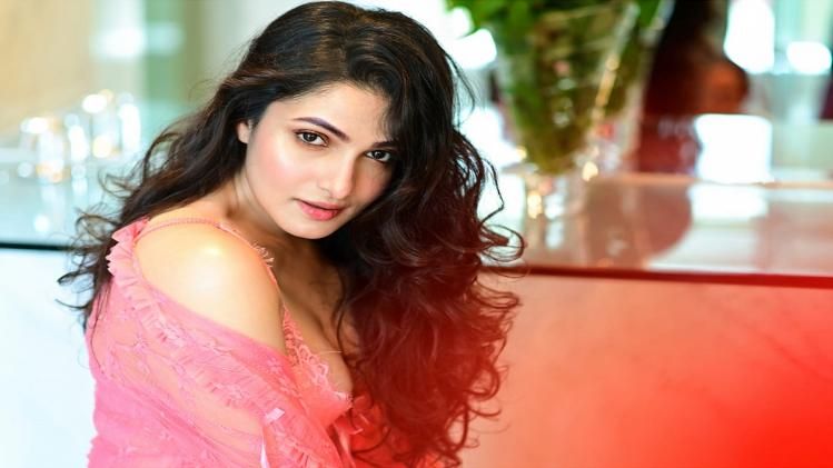 Katta er va xotin onlayn sikish