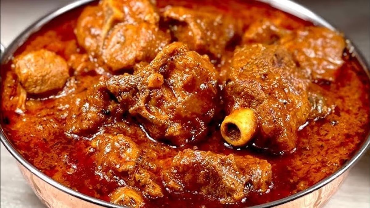 মুরগি ও খাসির মাংস রান্না করতে কত গ্রাম করে আদা ও রসুন লাগে? সবাই জানে না