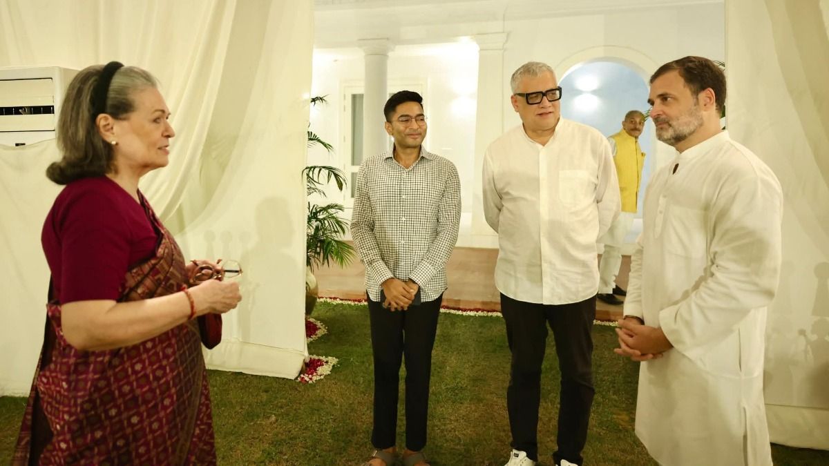 সনিয়া গান্ধী, রাহুল গান্ধী, অভিষেক বন্দ্যোপাধ্যায় ও ডেরেক ও ব্রায়েন