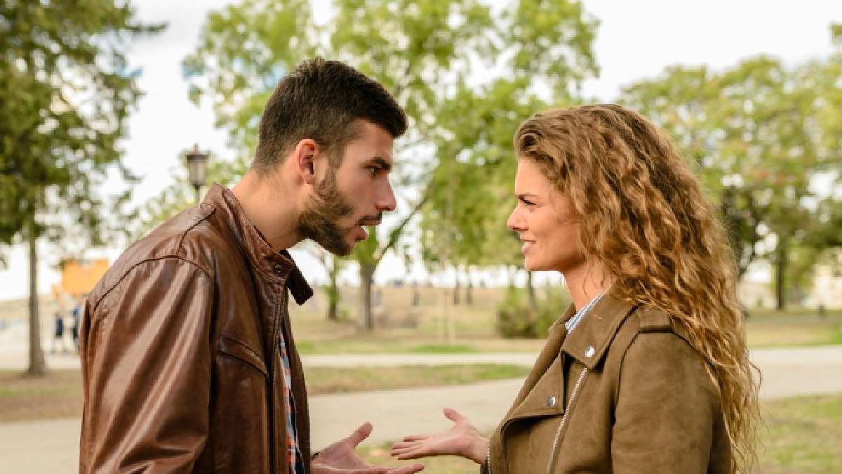 পুরুষের এই ৫ ভুলে ব্রেকআপ করেন মহিলারা, শুরুতেই শেষ সম্পর্ক