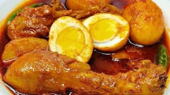 মাংস ও ডিমের দুর্দান্ত কম্বো রেসিপি চিকেন ডাকবাংলো, মশলাতেই লুকিয়ে স্বাদ