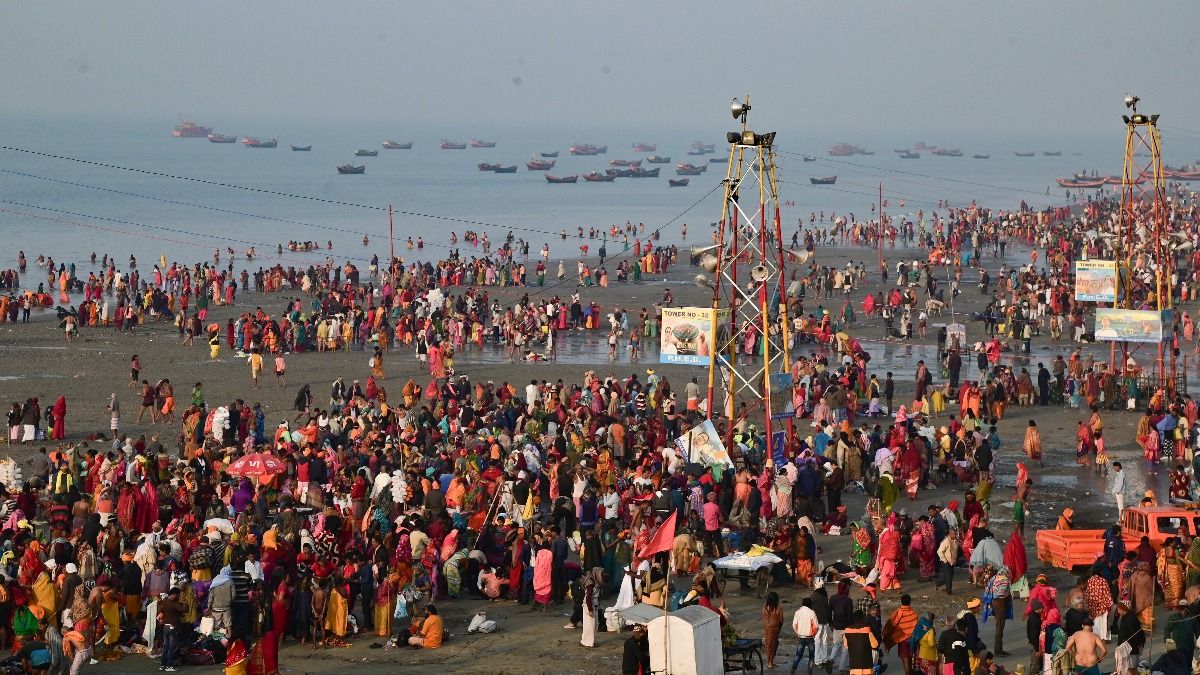  '...গঙ্গাসাগর একবার,' প্রবাদটির আসল মানে কী? জানুন, আজ পুণ্যস্নানের সব ছবিও রইল