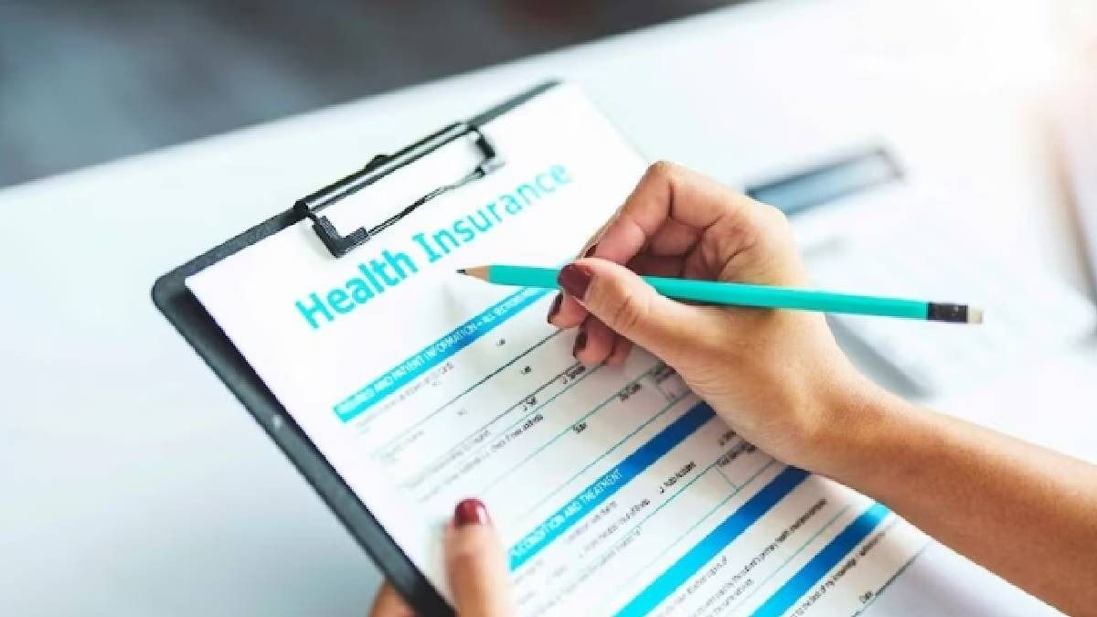 হেল্থ ইনস্যুরেন্স কিনতে গিয়ে ৫ ভুলেই মানুষ ঠকে যায়, জেনে নিন