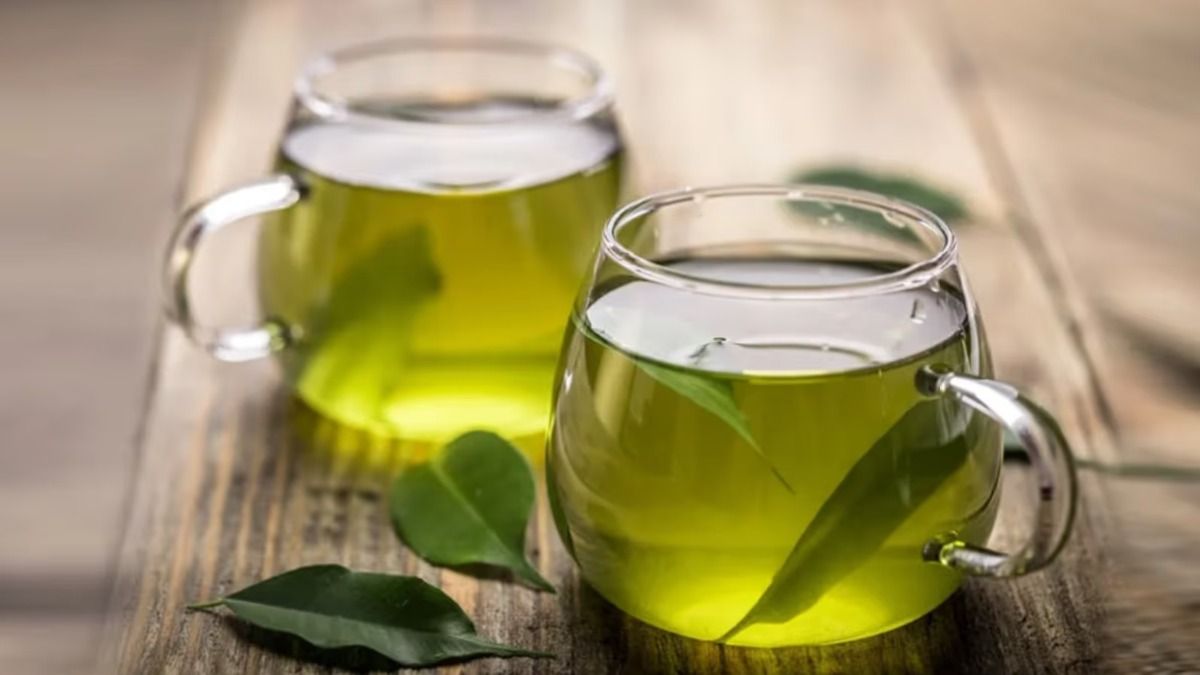 ভরা পেটে এই ড্রিংকগুলি খেতে পারলে, শরীর থাকবে ২৫-এর মতো তাজা