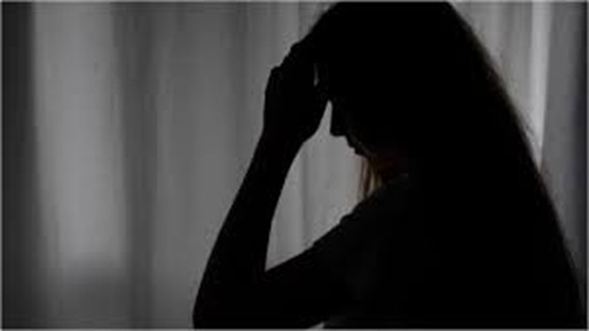 রান্নাঘরে ভুলেও রাখবেন না এই সমস্ত জিনিস, কাঙাল হতে সময় লাগবে না