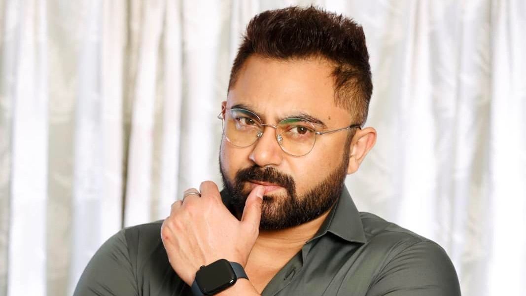 সোহম চক্রবর্তী