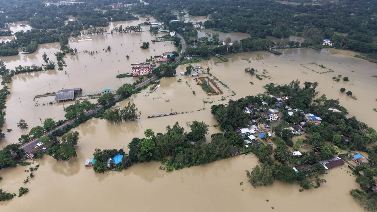 বন্যা কবলিত বাংলাদেশ