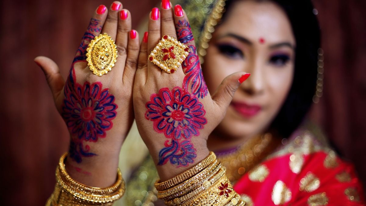 শেষ ১২ দিনে কলকাতায় সবচেয়ে সস্তা হল সোনা, দাম বাড়ল রুপোর