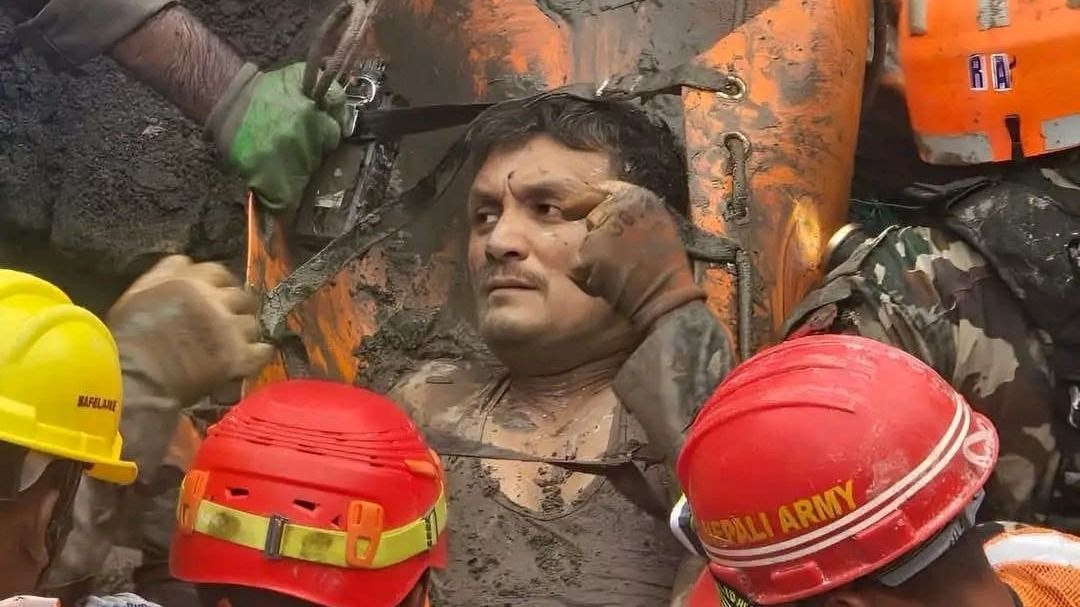 ত্রিশূলীর েকটি জলবিদ্যুত্‍ প্রকল্পের সুড়ঙ্গে উদ্ধার দুই জীবীত - রয়টার্স