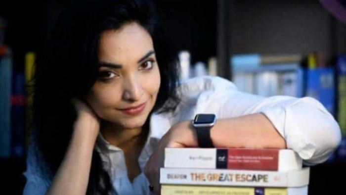 পুষ্পম প্রিয়া চৌধুরী