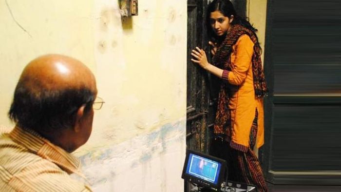 'আনওয়ার কা আজব কিসসা' শুটিং দৃশ্য (ছবি - অমৃতা, ফেসবুক)