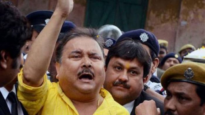 মদন মিত্রের ফেসবুক পোস্ট ঘিরে জল্পনা। ছবি সৌজন্য: ফেসবুক