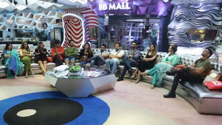 বিগ বস ১৪: বিগ বসের থেকে শাস্তি পেল নিক্কি, অলি এবং রাহুল বৈদ্যকে বিগ বস ১৪: বিগ বসের থেকে শাস্তি পেল নিক্কি, অলি এবং রাহুল বৈদ্যকে