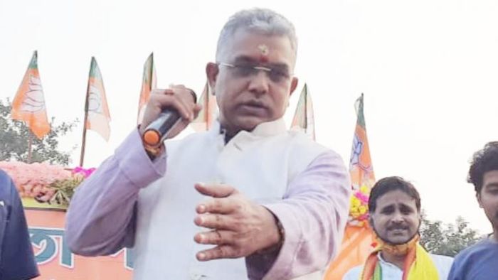 বিজেপি রাজ্য সভাপতি দিলীপ ঘোষ। সভার ছবি