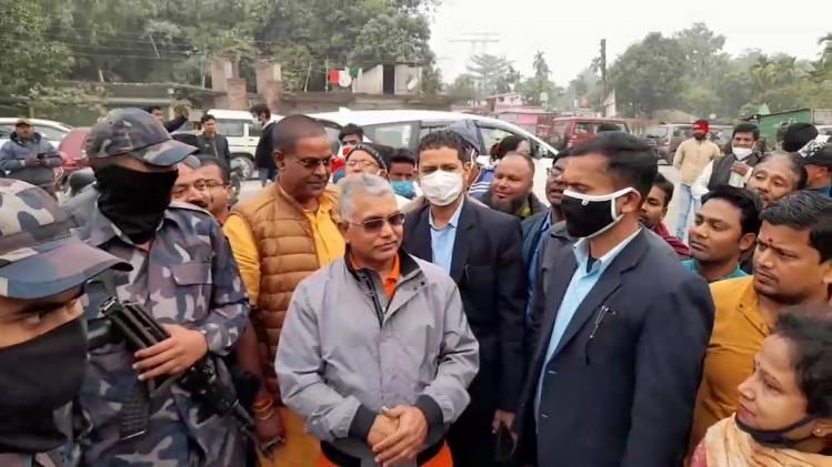 "ভারত-বাংলাদেশ সীমান্তে বেড়া চায় না রাজ্য সরকার", অনুপ্রবেশ ইস্যুতে অভিযোগ দিলীপের