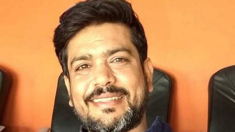 Laxmi Ratan Shukla resigns:ফের মমতার মন্ত্রীসভায় উইকেট পতন, মন্ত্রিত্ব ছাড়লেন লক্ষ্মীরতন শুক্লা