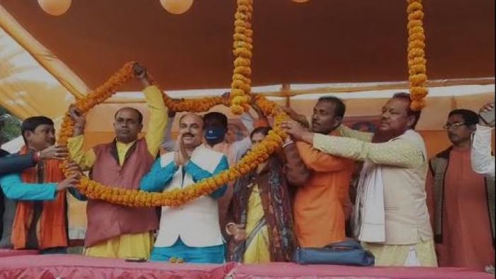 বিজেপিতে যোগ দিলেন এক হাজার তৃণমূলকর্মী