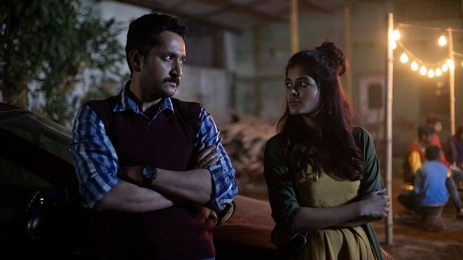 জুটিতে পরমব্রত-মধুমিতা, নয়া রসায়নের নেপথ্যে ‘ট্যাংরা ব্লুজ’ জুটিতে পরমব্রত-মধুমিতা, নয়া রসায়নের নেপথ্যে ‘ট্যাংরা ব্লুজ’