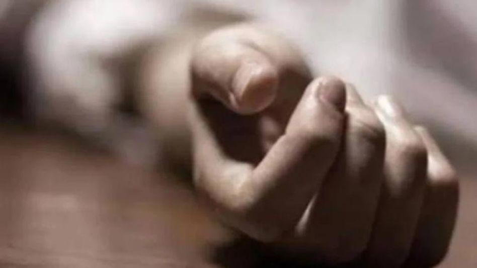 বাংলাদেশের 'শিশু সংশোধনাগার' কেন্দ্রে ভারতীয় কিশোরের দেহ উদ্ধার বাংলাদেশের 'শিশু সংশোধনাগার' কেন্দ্রে ভারতীয় কিশোরের দেহ উদ্ধার