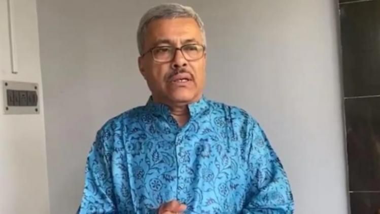 গদ্দার তকমা, পদ থেকে ইস্তফা দিতেই প্রবীর ঘোষালকে শোকজ তৃণমূলের