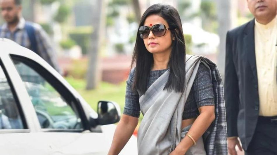 Mahua Moitra: মহুয়ার বিস্ফোরক চিঠি! 'নিরাপত্তার নামে আমার উপর নজরদারি চালাচ্ছে দিল্লি পুলিশ,' ঠিক কী লিখলেন চিঠিতে? Mahua Moitra: মহুয়ার বিস্ফোরক চিঠি! 'নিরাপত্তার নামে আমার উপর নজরদারি চালাচ্ছে দিল্লি পুলিশ,' ঠিক কী লিখলেন চিঠিতে?