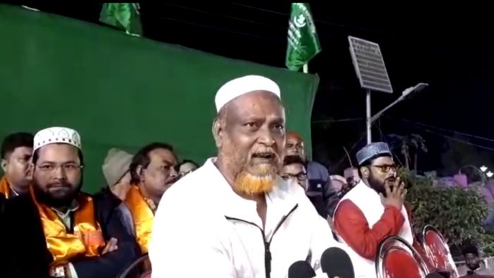 ত্বহা সিদ্দিকি। মঙ্গলবার হুগিলতে। ছবি: ভোলানাথ সাহা