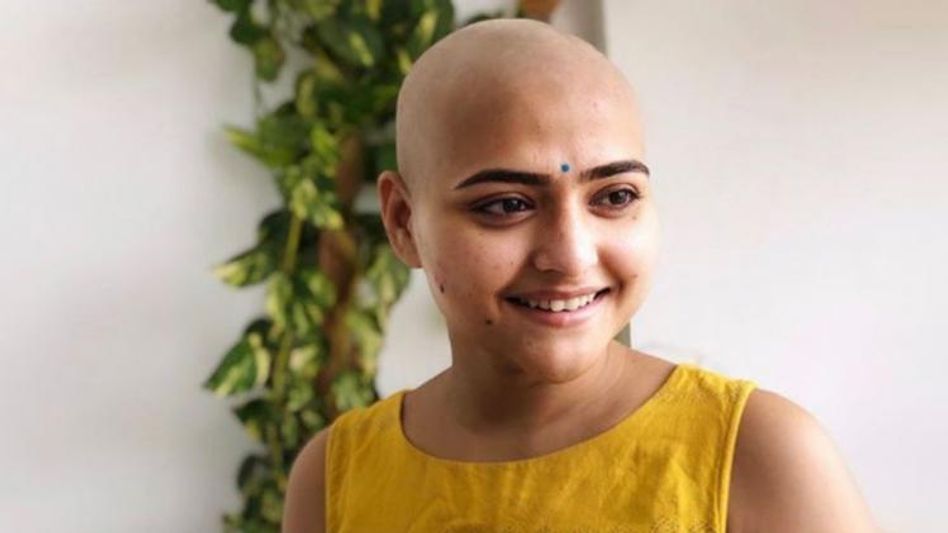 'দ্য শো মাস্ট গো অন!" দ্বিতীয় কেমোর পর চুলকে বিদায় ঐন্দ্রিলার  'দ্য শো মাস্ট গো অন!" দ্বিতীয় কেমোর পর চুলকে বিদায় ঐন্দ্রিলার