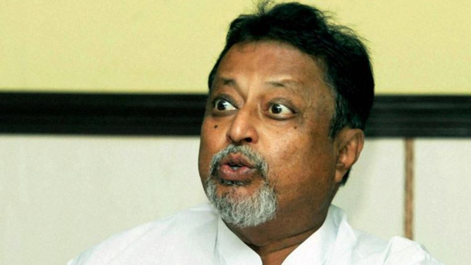 জগদ্দলে হয়নি, বিশ সাল বাদ কি কৃষ্ণনগরে ফুটবে 'মুকুল'? জগদ্দলে হয়নি, বিশ সাল বাদ কি কৃষ্ণনগরে ফুটবে 'মুকুল'?