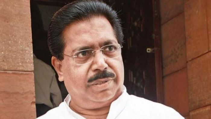 ফের ঘর ভাঙলো কেরল কংগ্রেসের