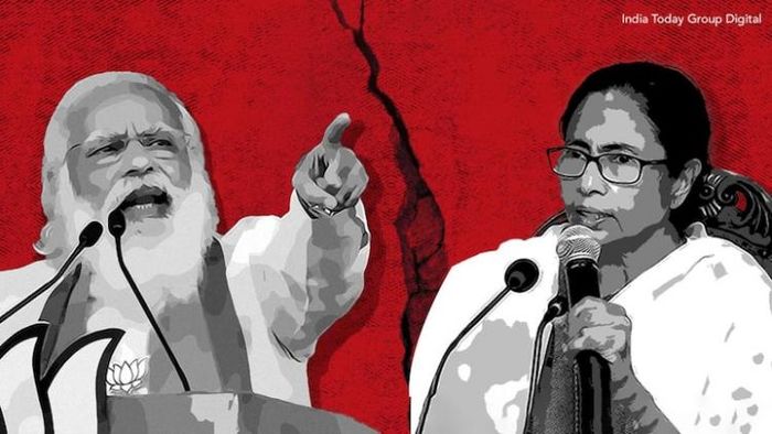 মমতা বন্দ্যোপাধ্যায় ও প্রধানমন্ত্রী মোদী।