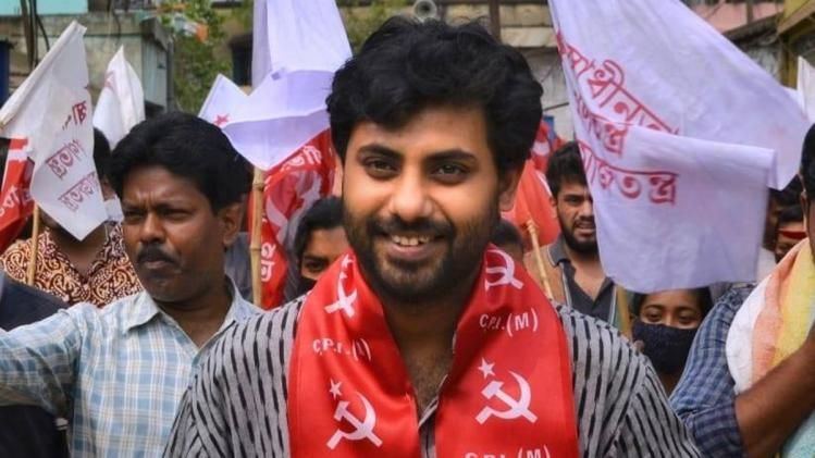 সিঙ্গুরে স্বপ্ন দেখাচ্ছেন সিপিআইএমের 'বব ডিলান'