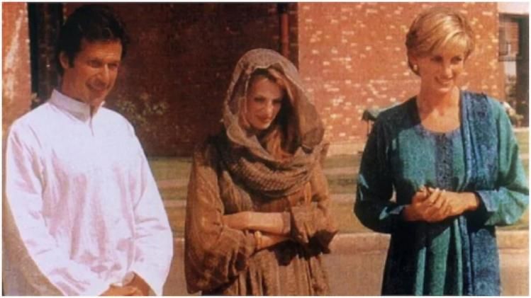 Viral: ঋতু কুমারের ডিজাইন করা সালোয়ার কামিজে প্রিন্সেস ডায়না!