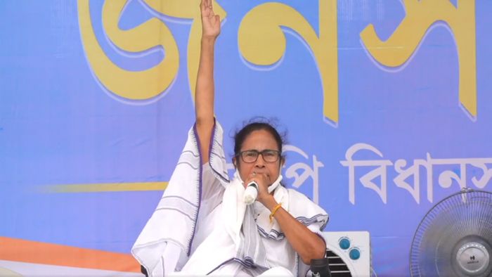 মুখ্যমন্ত্রী মমতা বন্দ্যোপাধ্যায়