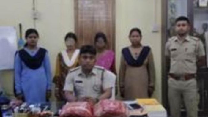 গাঁজা সহ দুষ্কৃতী