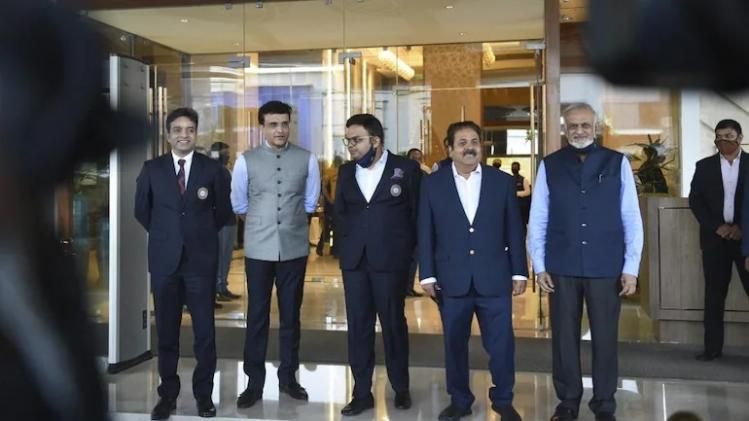 IPL এর জন্য হাজার কোটি টাকা ক্ষতিপূরণ চেয়ে মামলা বোম্বে হাইকোর্টে IPL এর জন্য হাজার কোটি টাকা ক্ষতিপূরণ চেয়ে মামলা বোম্বে হাইকোর্টে