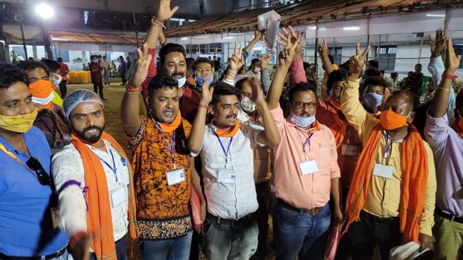 আলিপুরদুয়ারে পাঁচে পাঁচ বিজেপি, মুছে গেল তৃণমূল আলিপুরদুয়ারে পাঁচে পাঁচ বিজেপি, মুছে গেল তৃণমূল