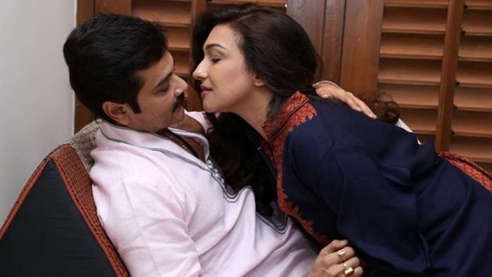 প্রসেনজিৎ - ঋতুপর্ণা