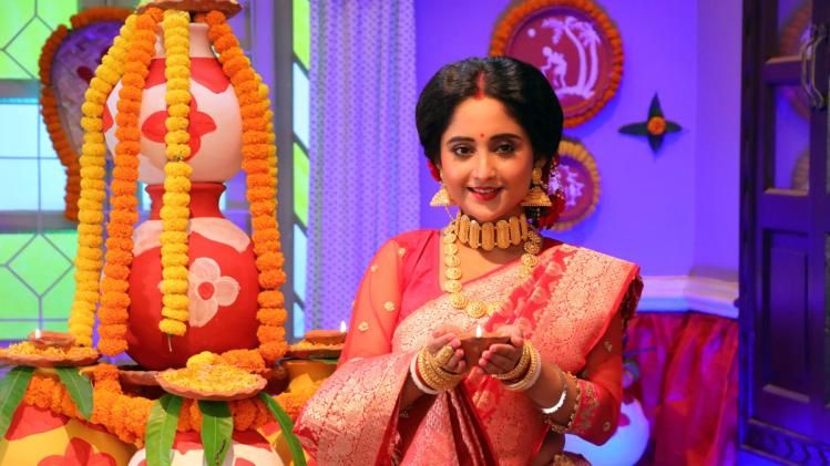 দর্শকদের আদরের মিঠাই ওরফে সৌমিতৃষা কুন্ডু