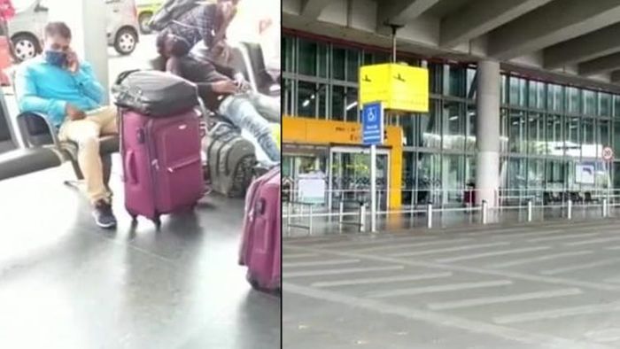 অপেক্ষা করতে করতে ঘুমিয়েই পড়েছেন এক যাত্রী (বাঁদিকে), ফাঁকা কলকাতা বিমানবন্দর। রবিবার সকালে। ছবি: অরিন্দম ভট্টাচার্য