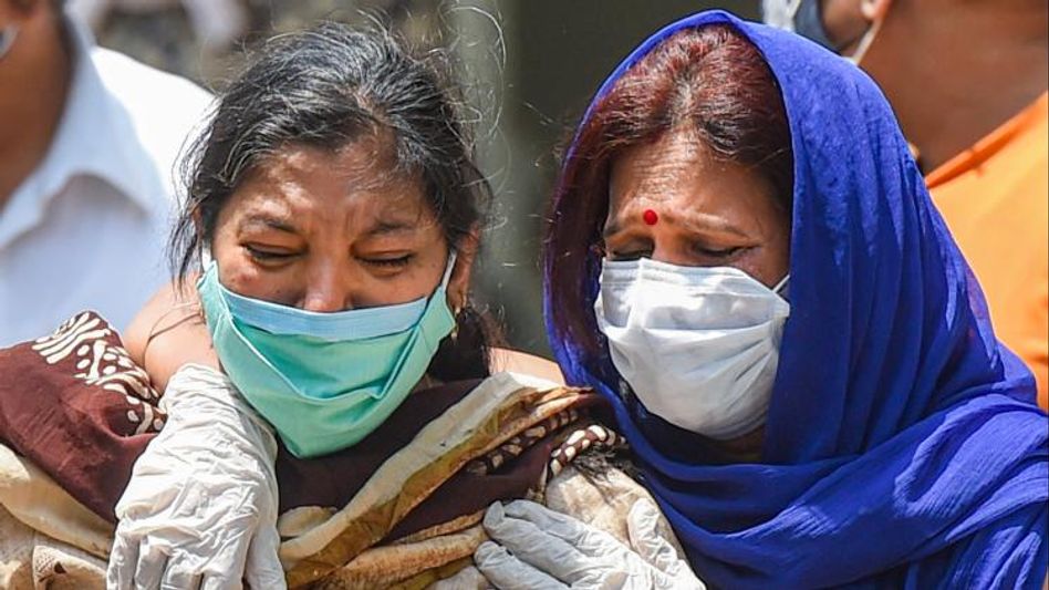 CORONA: ফল ঘোষণার দিন উধাও বিধিনিষেধ, দৈনিক আক্রান্ত সাড়ে ১৭ হাজার পার CORONA: ফল ঘোষণার দিন উধাও বিধিনিষেধ, দৈনিক আক্রান্ত সাড়ে ১৭ হাজার পার
