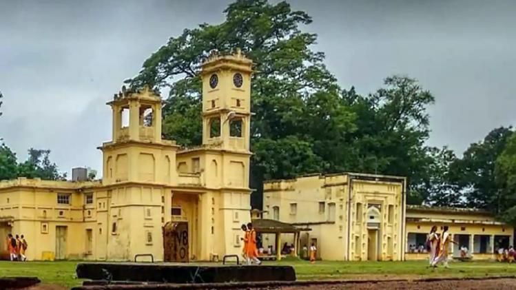 দেশে চতুর্থ এবং রাজ্যের তৃতীয় সেরার স্বীকৃতি বিশ্বভারতীর