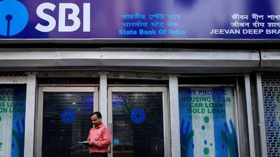 ব্য়াঙ্ক-বাজারের সময় বদল, করোনা নিয়ে বৈঠক শেষে জানালেন মমতা ব্য়াঙ্ক-বাজারের সময় বদল, করোনা নিয়ে বৈঠক শেষে জানালেন মমতা