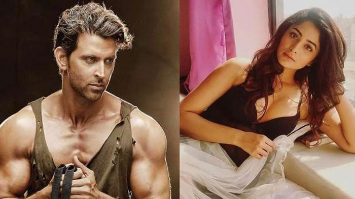 হৃত্বিক রোশন - ঋতাভরী চক্রবর্তী