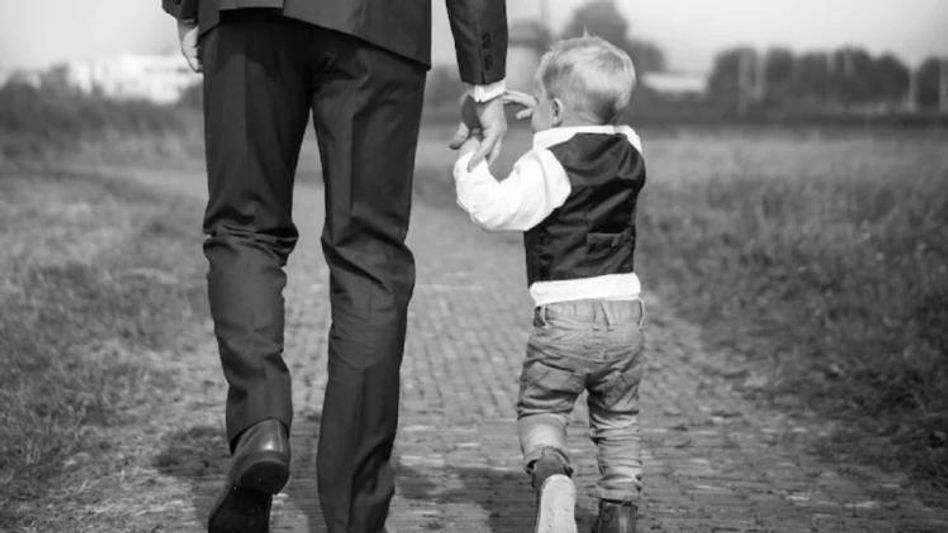 Father's Day 2021:জানুন ফাদার্স ডে-র তারিখ ও গুরুত্ব  Father's Day 2021:জানুন ফাদার্স ডে-র তারিখ ও গুরুত্ব