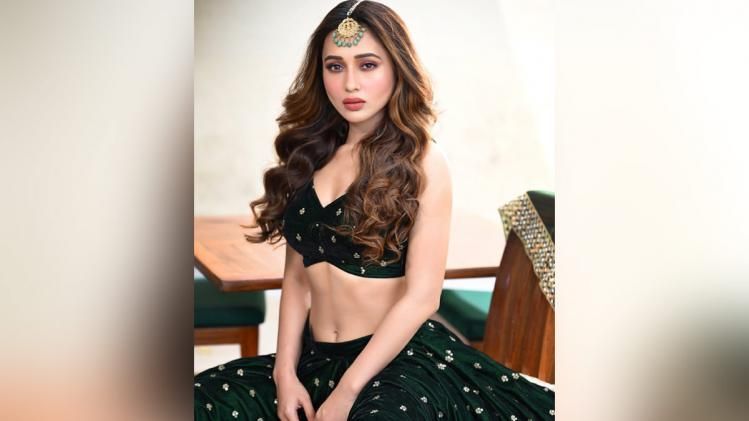 প্রকাশ্যে 'সিক্রেট' শেয়ার করলেন মিমি! কী বললেন? দেখুন Video প্রকাশ্যে 'সিক্রেট' শেয়ার করলেন মিমি! কী বললেন? দেখুন Video