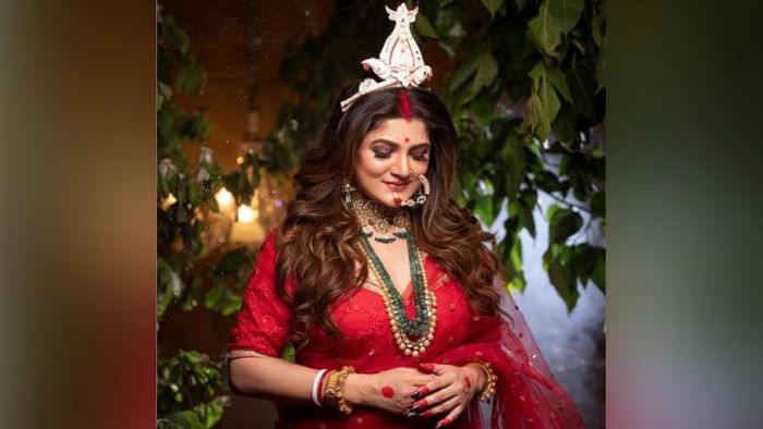 শ্রাবন্তী চট্টোপাধ্য়ায়