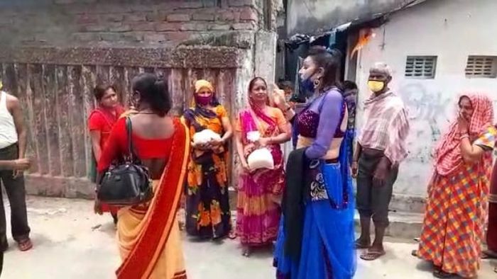 শিলিগুড়ির বৃহন্নলারা