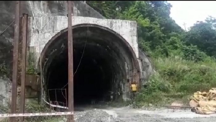 সেবক রংপো রেলপথের টানেল